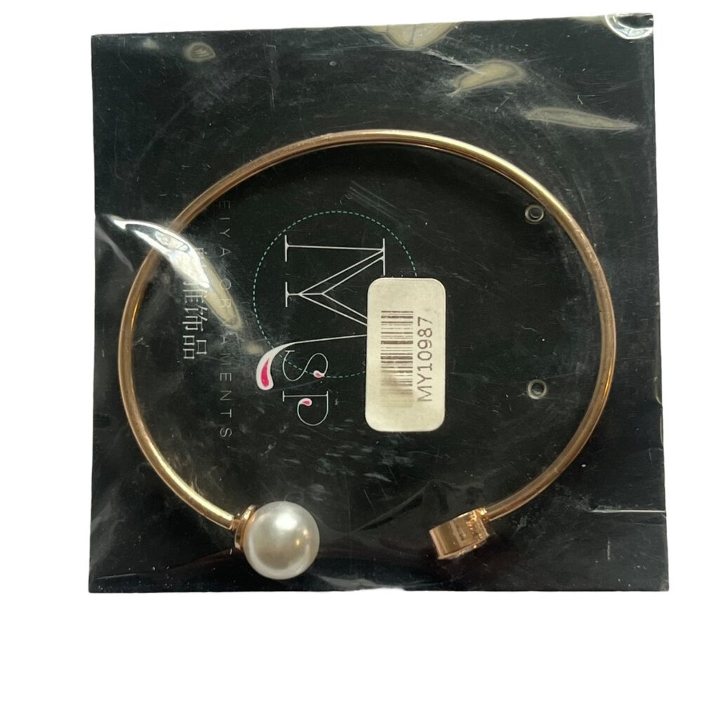 NIP Elegant MSP Gold & Pearl Bangle Bracelet With Crystal Detail